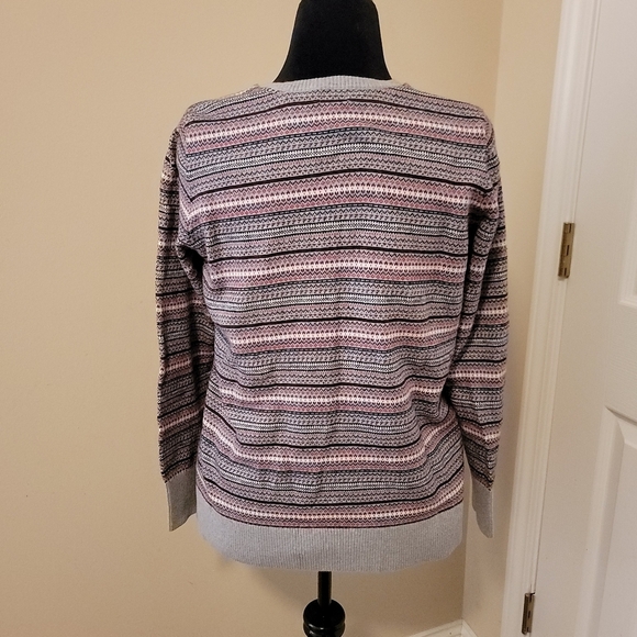 L.L. Bean Vintage Multicolor Pattern Cardigan Sweater Size L - Picture 2 of 8